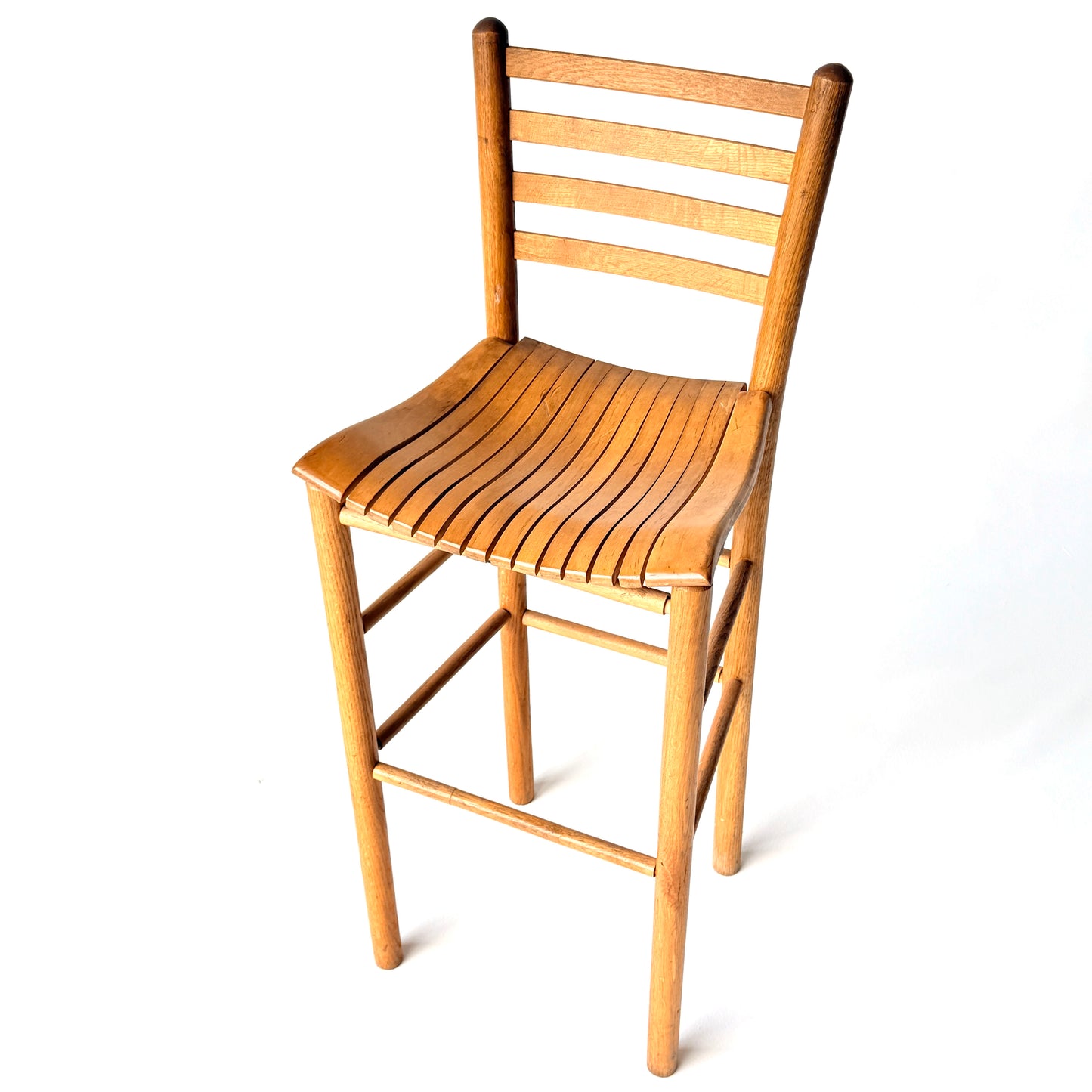 ST025 LADDER BACK SLATTED WOOD BARSTOOL
