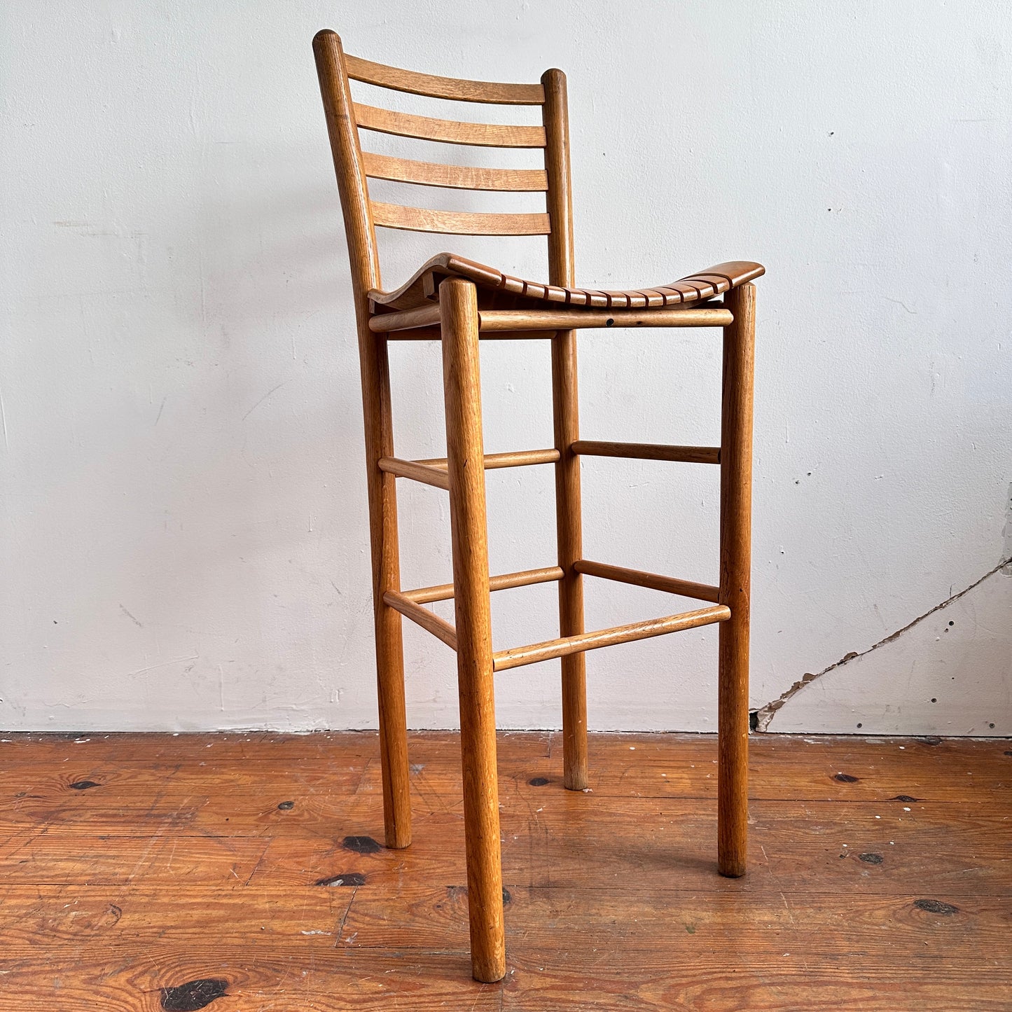 ST025 LADDER BACK SLATTED WOOD BARSTOOL