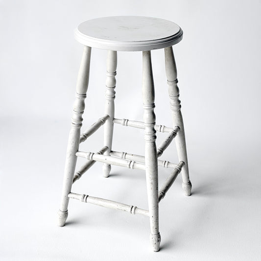 ST026 CHUNKY WHITE STOOL
