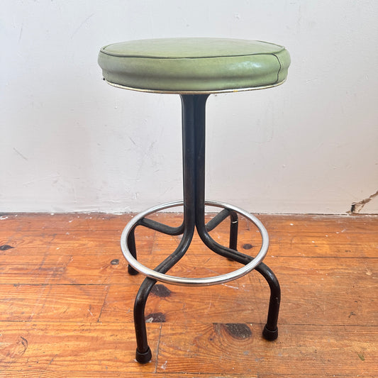 ST029 METAL AND GREAN VINYL SEAT SWIVEL STOOL
