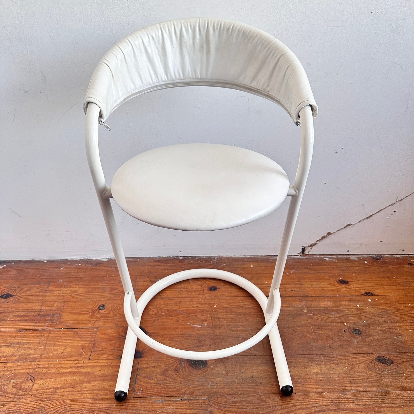 ST030 WHITE AMISCO BAR STOOL