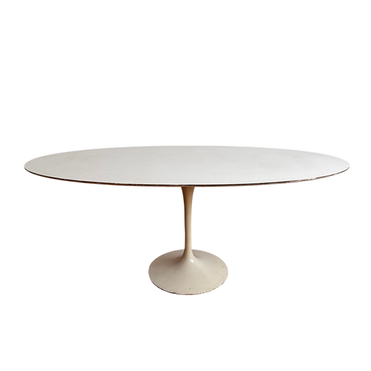 TB015 WHITE TULIP DINING TABLE