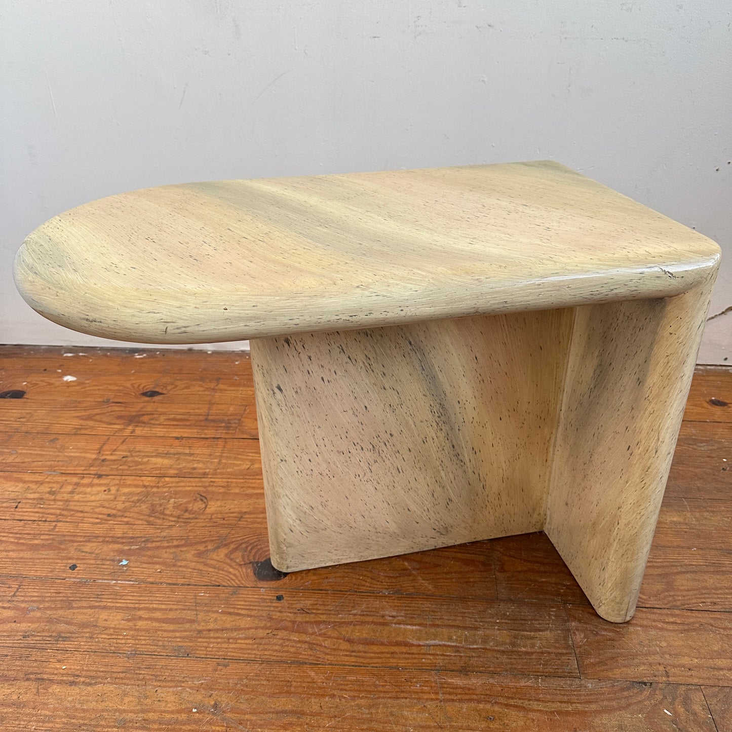 TB029 POST MODERN SIDE TABLE