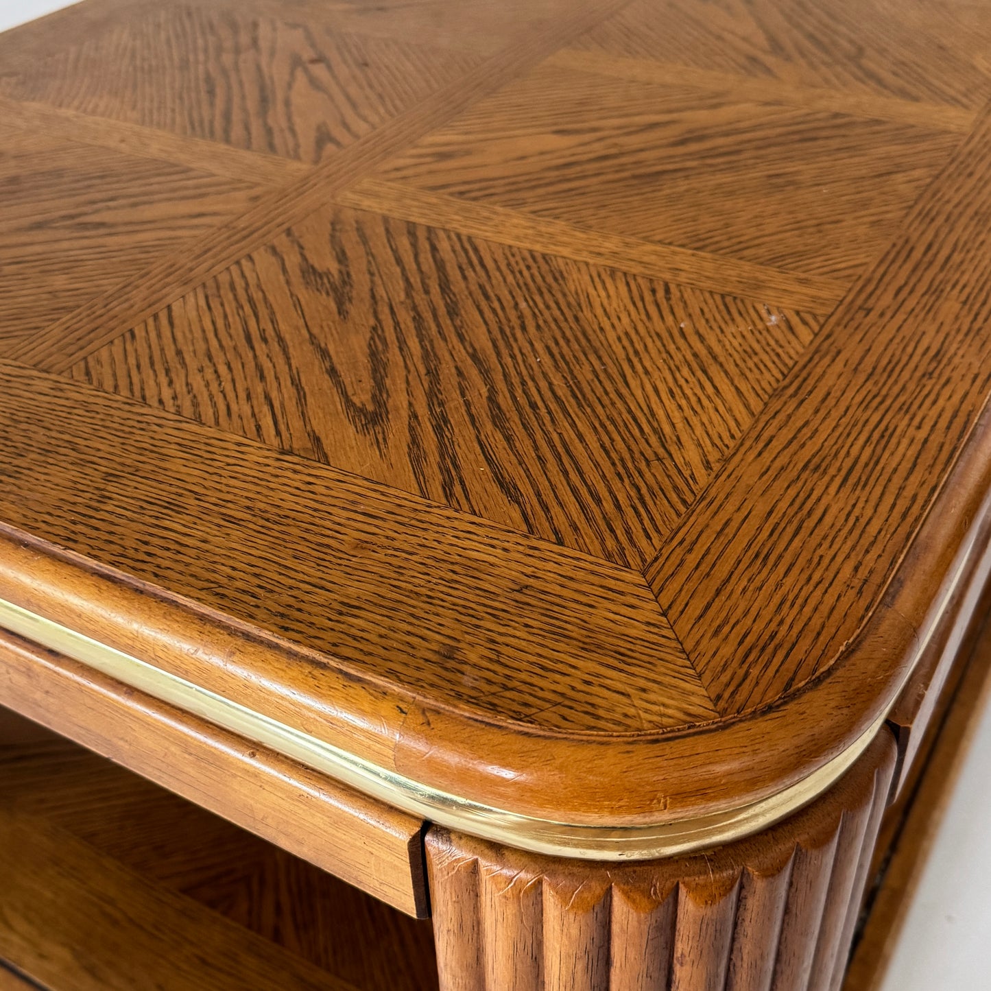 TB033 OAK VENEER COFFEE TABLE