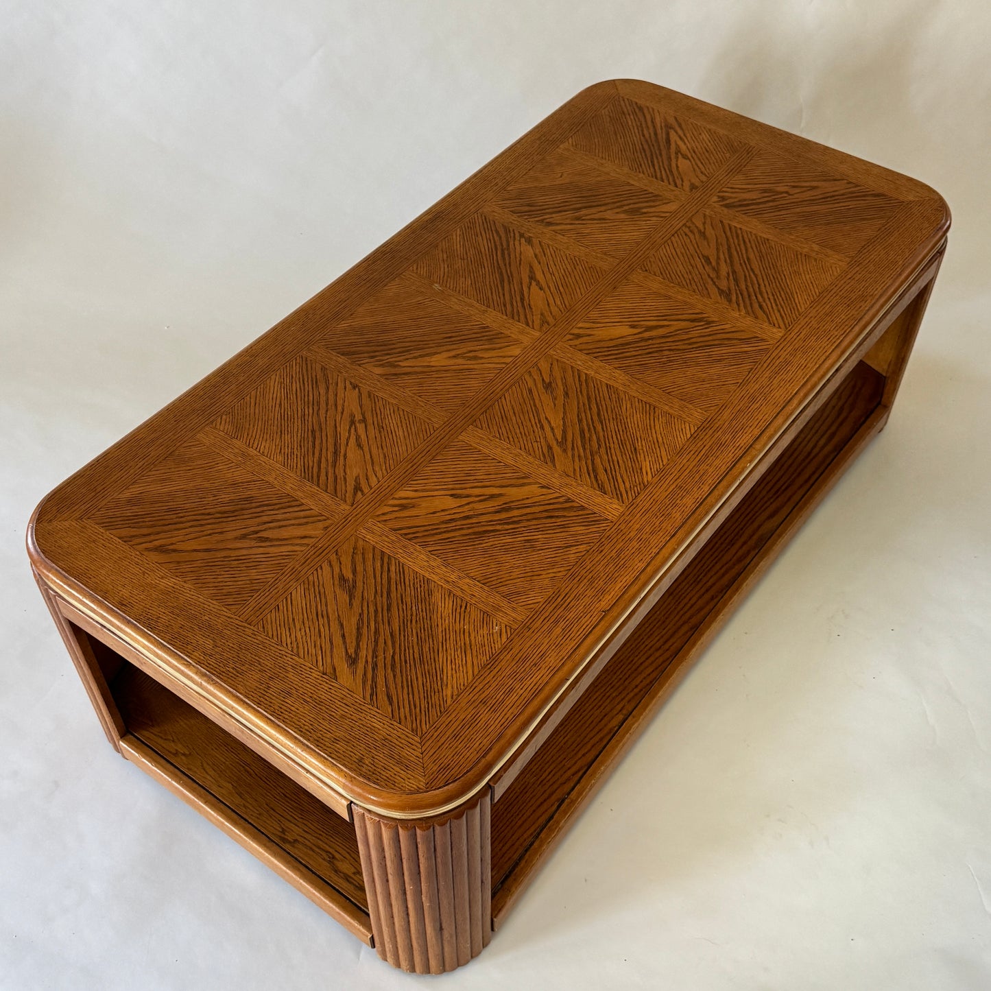 TB033 OAK VENEER COFFEE TABLE