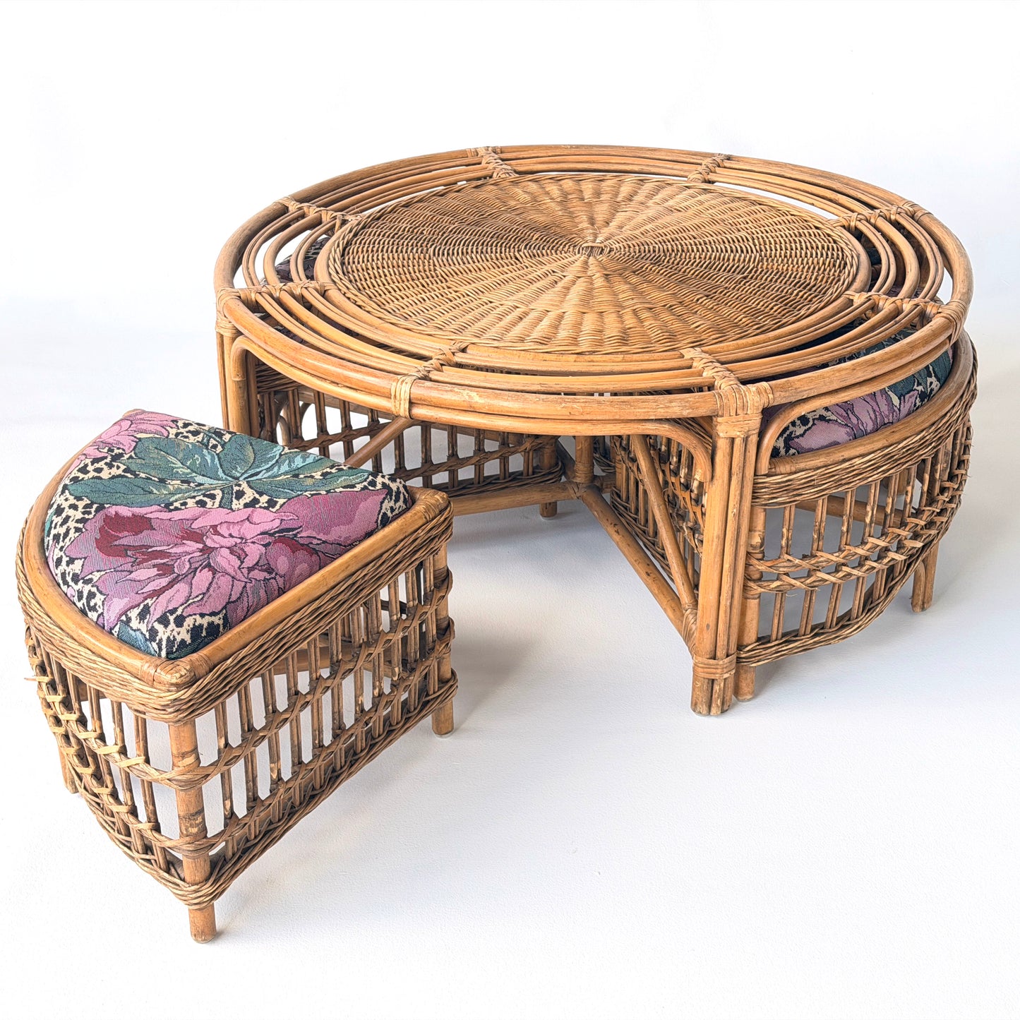 TB039 RATTAN COFFEE TABLE WITH NESTING STOOLS