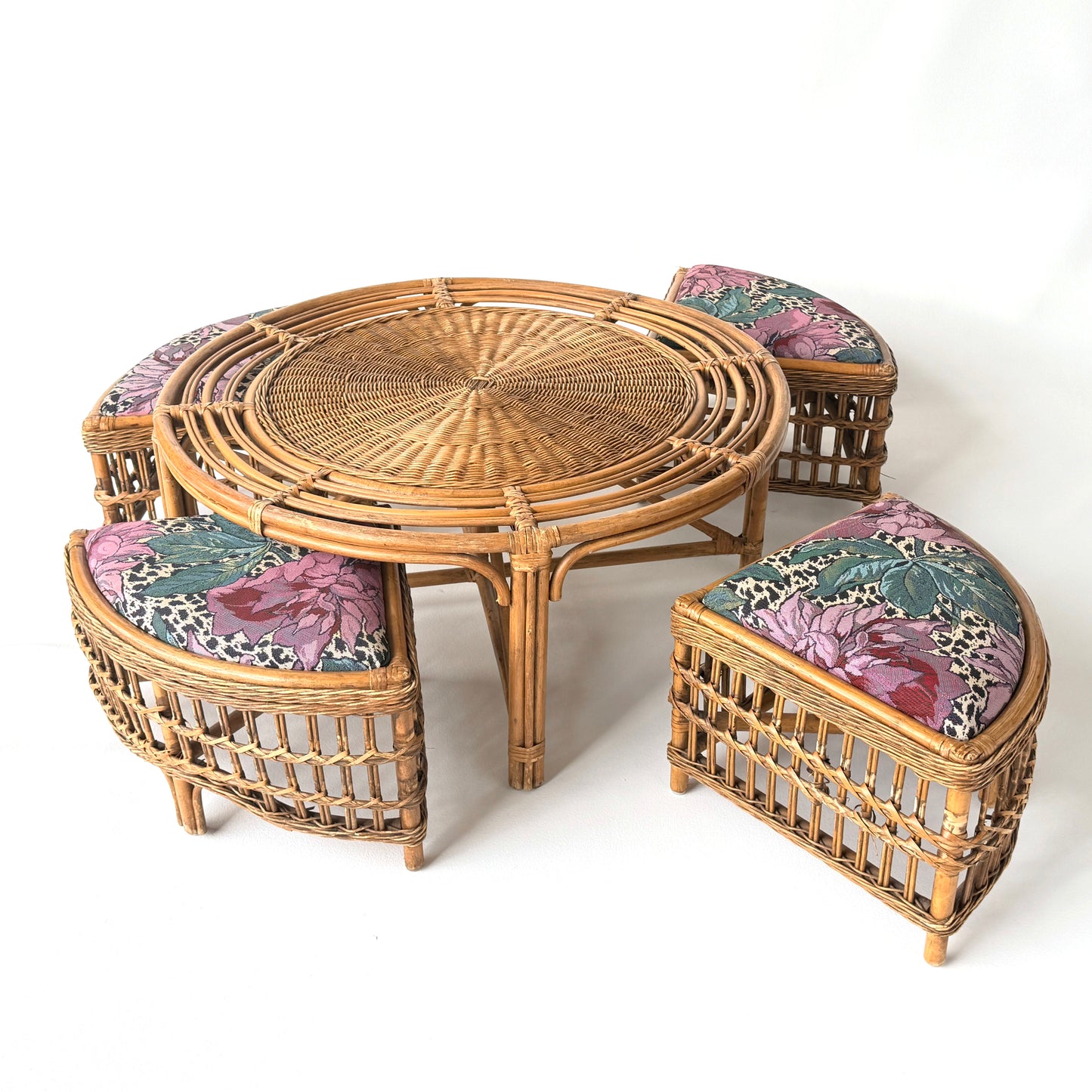 TB039 RATTAN COFFEE TABLE WITH NESTING STOOLS
