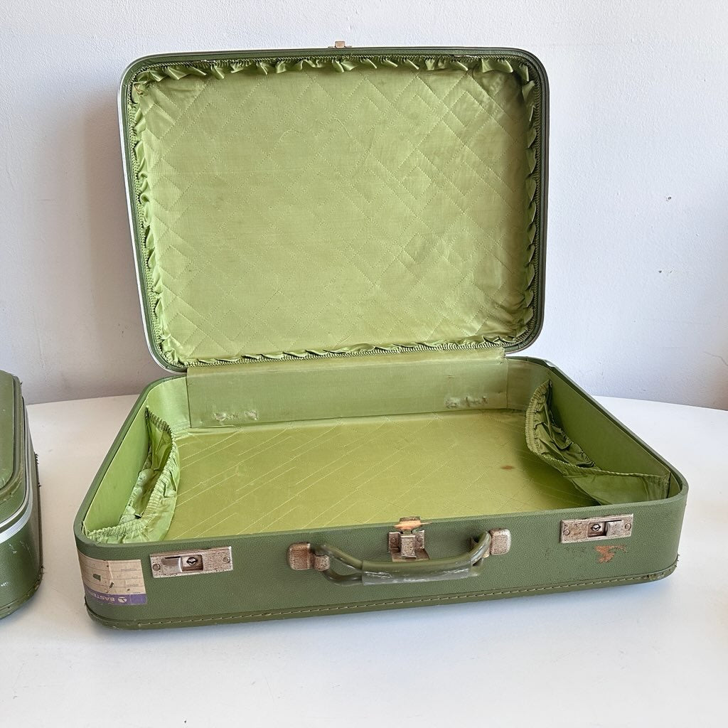 TL006 DISTRESSED GREEN LUGGAGE SET