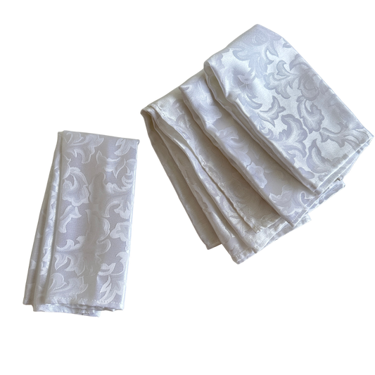 TL009 SET OF 4 DAMASK WHITE NAPKINS