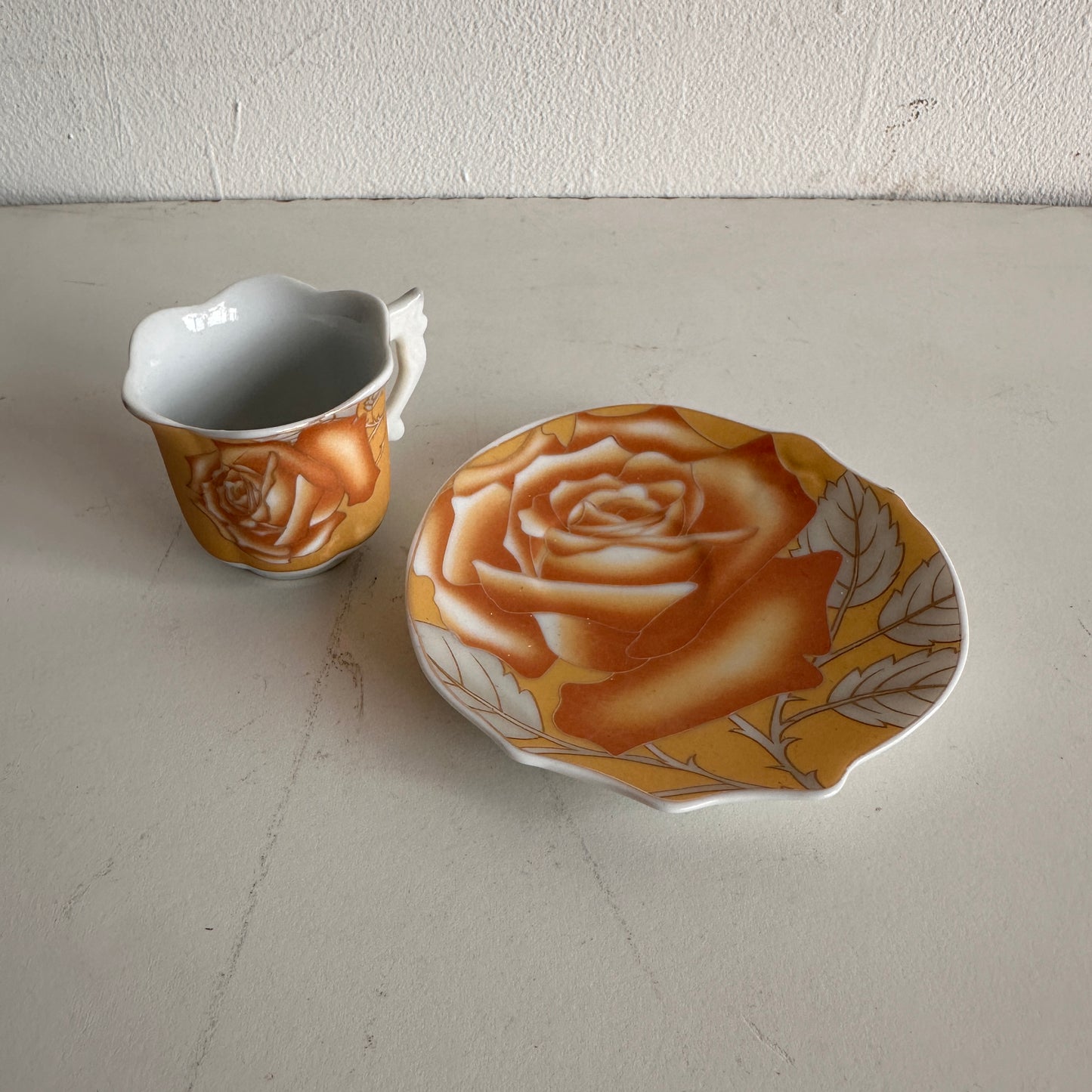 TT017 ORANGE ROSE ESPRESSO CUP WITH SAUCER