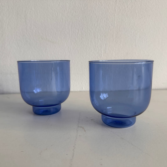 TT037 SET OF TWO SHORT BLUE TINTED DEPARTO GLASSES