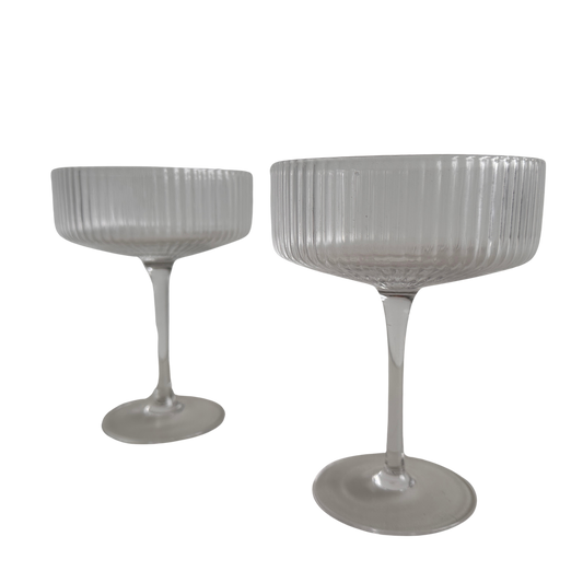 TT043 SET OF TWO FLUTED CHAMPAGNE COUPES