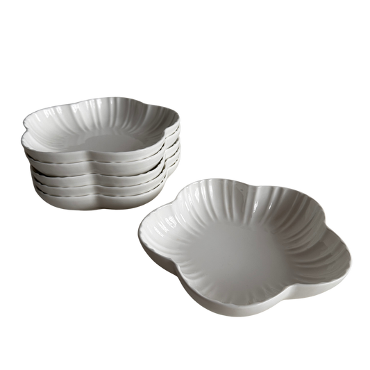 TT056 SET OF SIX CERAMIC PETAL PLATES
