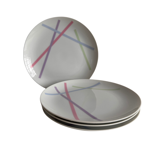 TT066 80'S SET OF FOUR SMALL MIKASA JAPANESE CERAMIC PLATES (PART OF A LARGER SET)