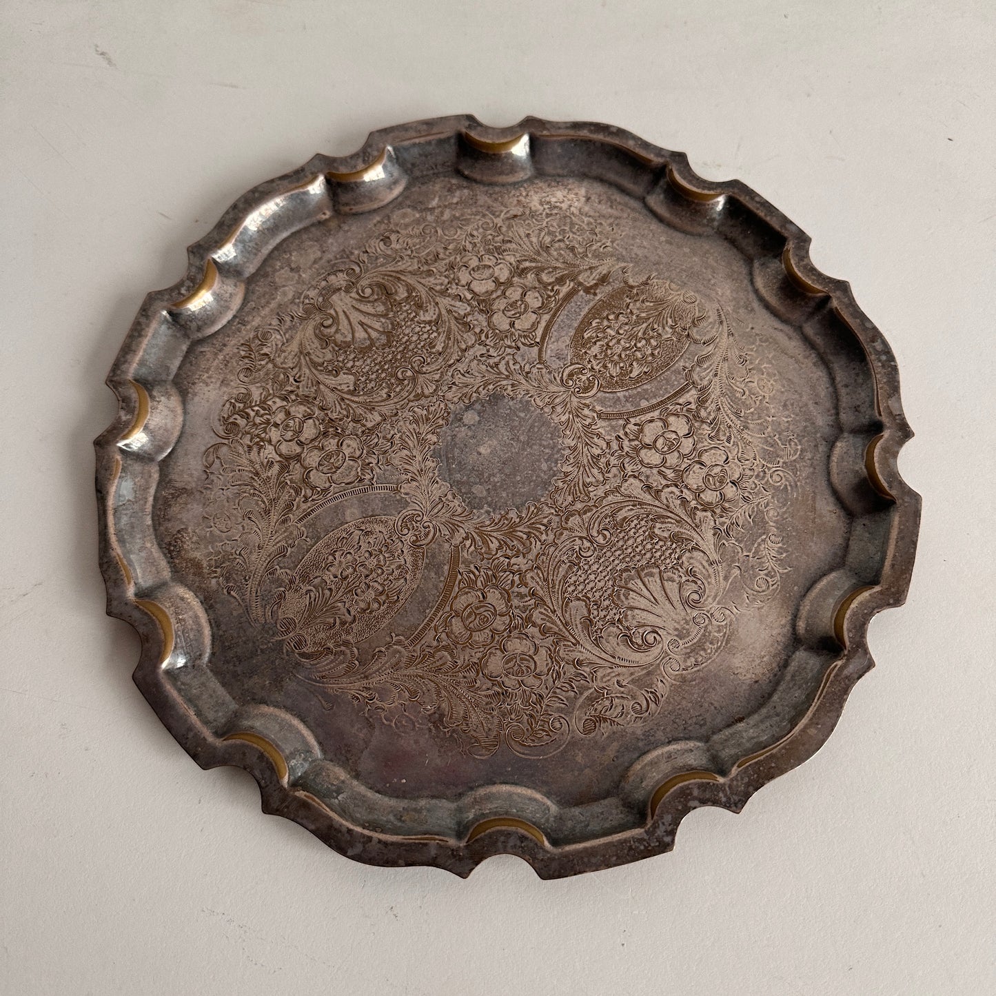 TT078 CHIPPENDALE SILVER SERVING TRAY WITH PATINA