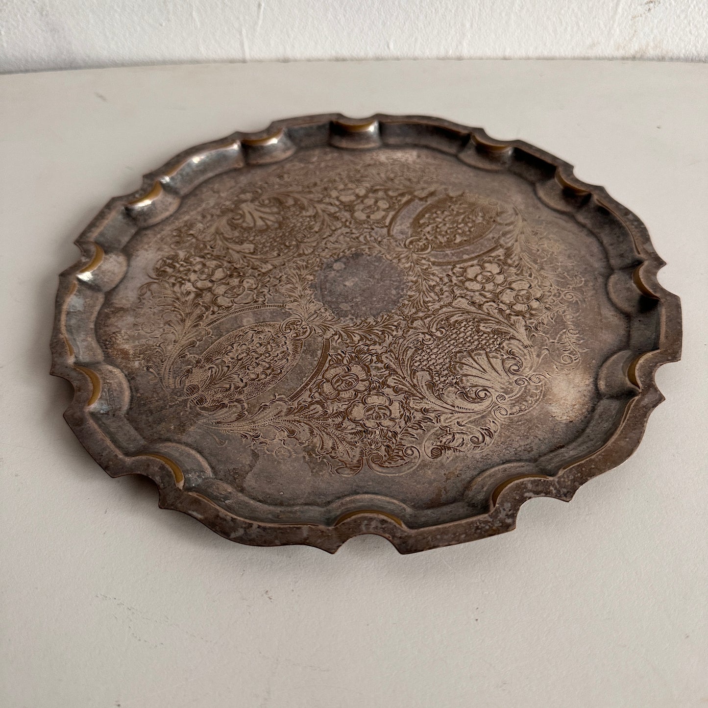 TT078 CHIPPENDALE SILVER SERVING TRAY WITH PATINA