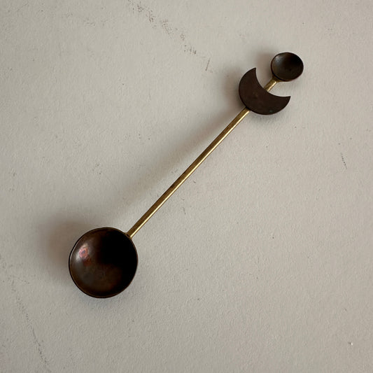 TT082 CRESCENT MOON SPOON