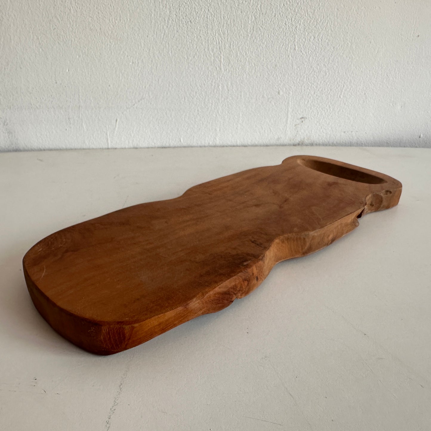 TT093 WIGGLY WOOD CUTTING / SERVING BOARD