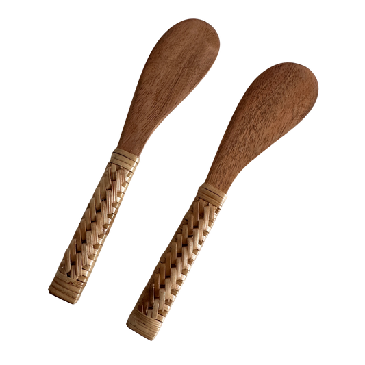TT094 SET OF TWO WICKER AND WOOD SPREADERS