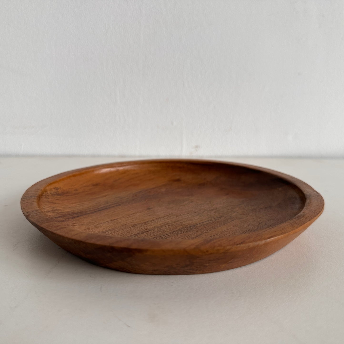 TT097 ROUND WOOD TRAY