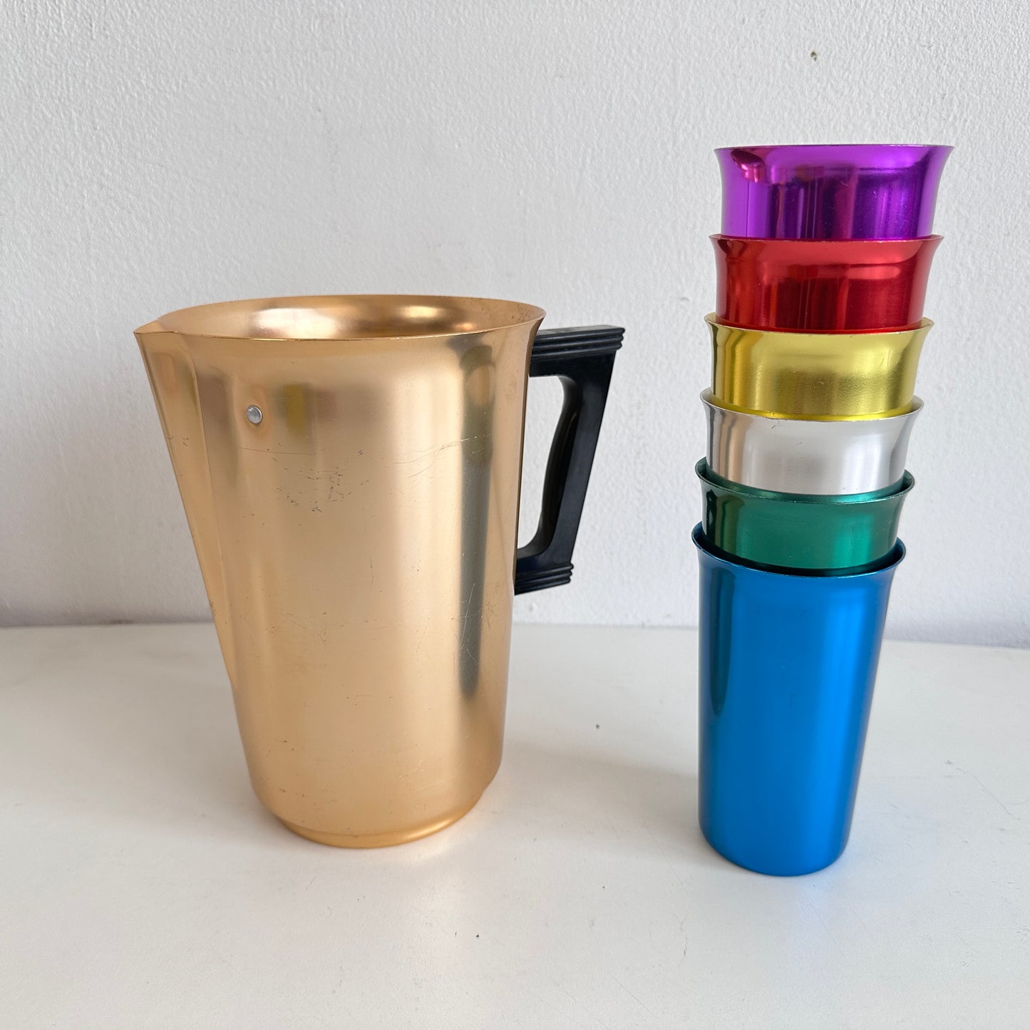TT130 RAINBOW ALUMINUM PITCHER AND CUPS SET