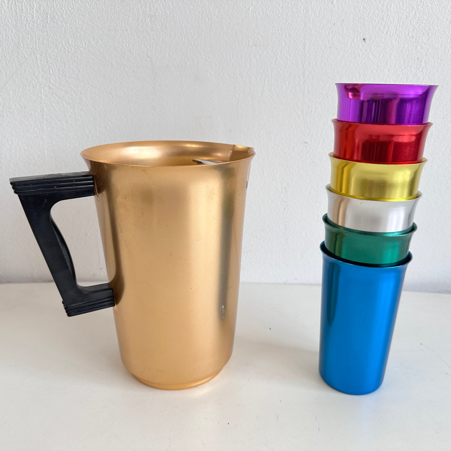 TT130 RAINBOW ALUMINUM PITCHER AND CUPS SET