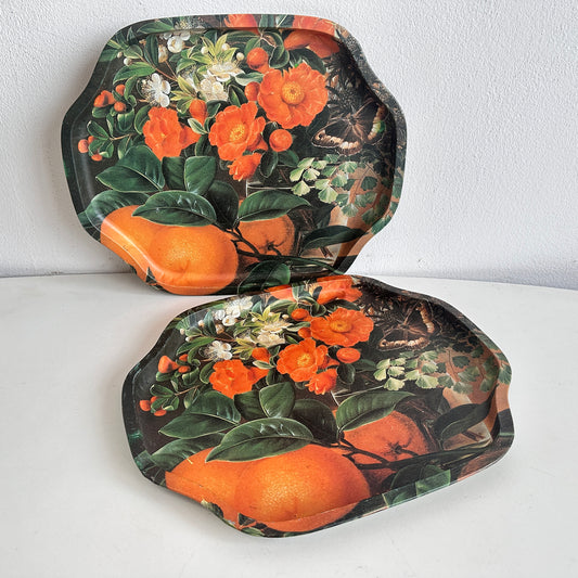 TT131 PAIR OF ORANGE FLORAL TIN TRAYS