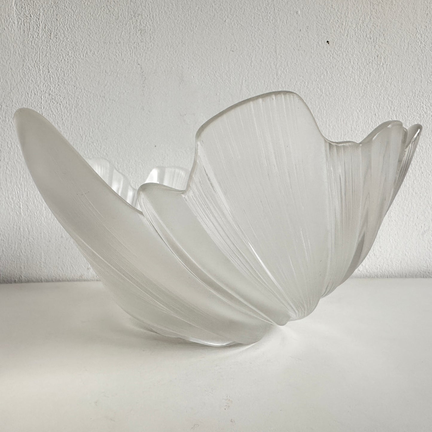 TT140 SPUN GLASS SERVING BOWL