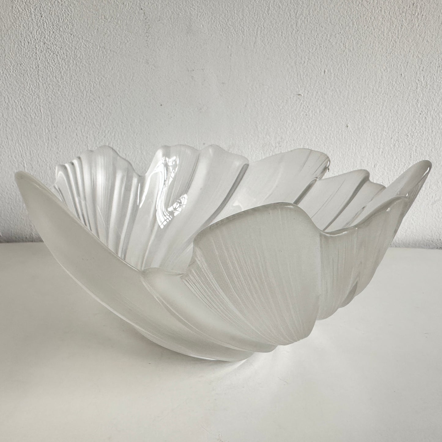 TT140 SPUN GLASS SERVING BOWL