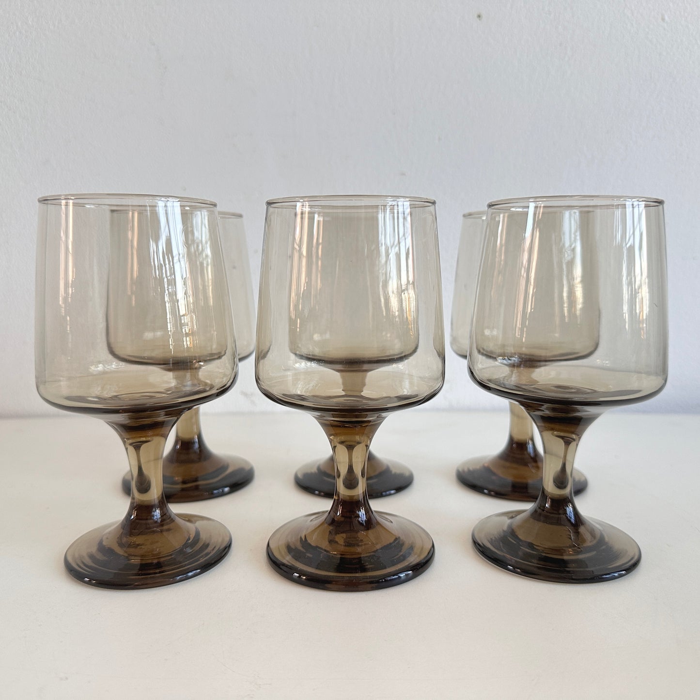 TT148 SET OF 6 SMOKED BROWN LIBBY TAWNY ACCENT WINE GLASSES
