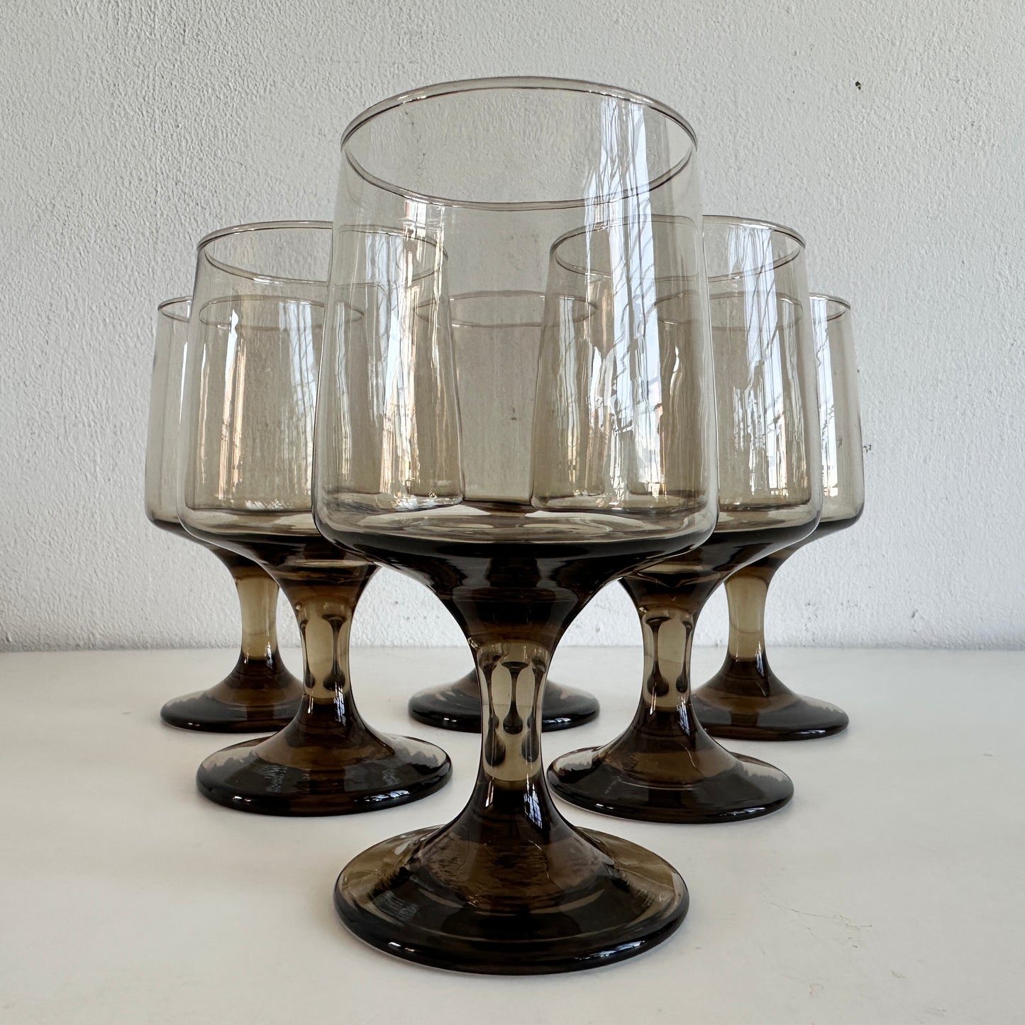 TT148 SET OF 6 SMOKED BROWN LIBBY TAWNY ACCENT WINE GLASSES