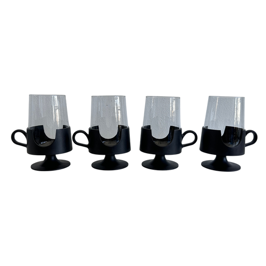 TT150 SET OF 4 CORNING GLASS SNAP MUGS