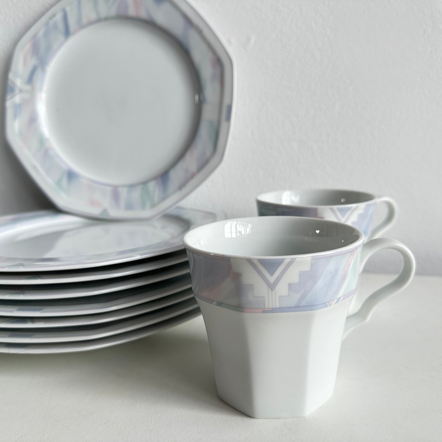 TT160 SAVOIR VIVRE FINE CHINA SET