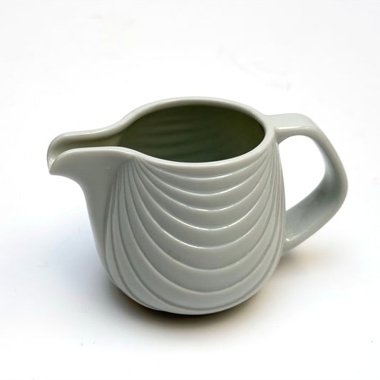 TT165 WHITE CERAMIC CREAMER