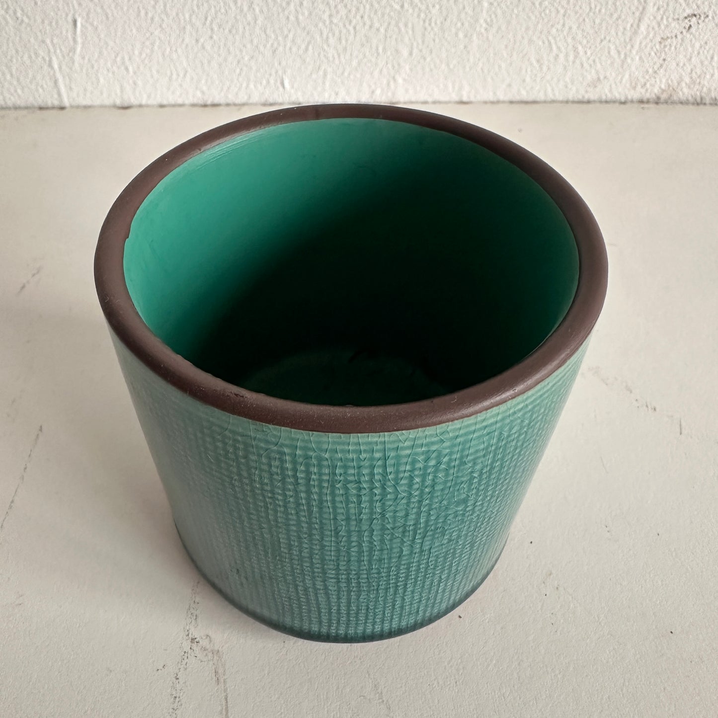 VS013 GREEN GRID GLAZE VASE