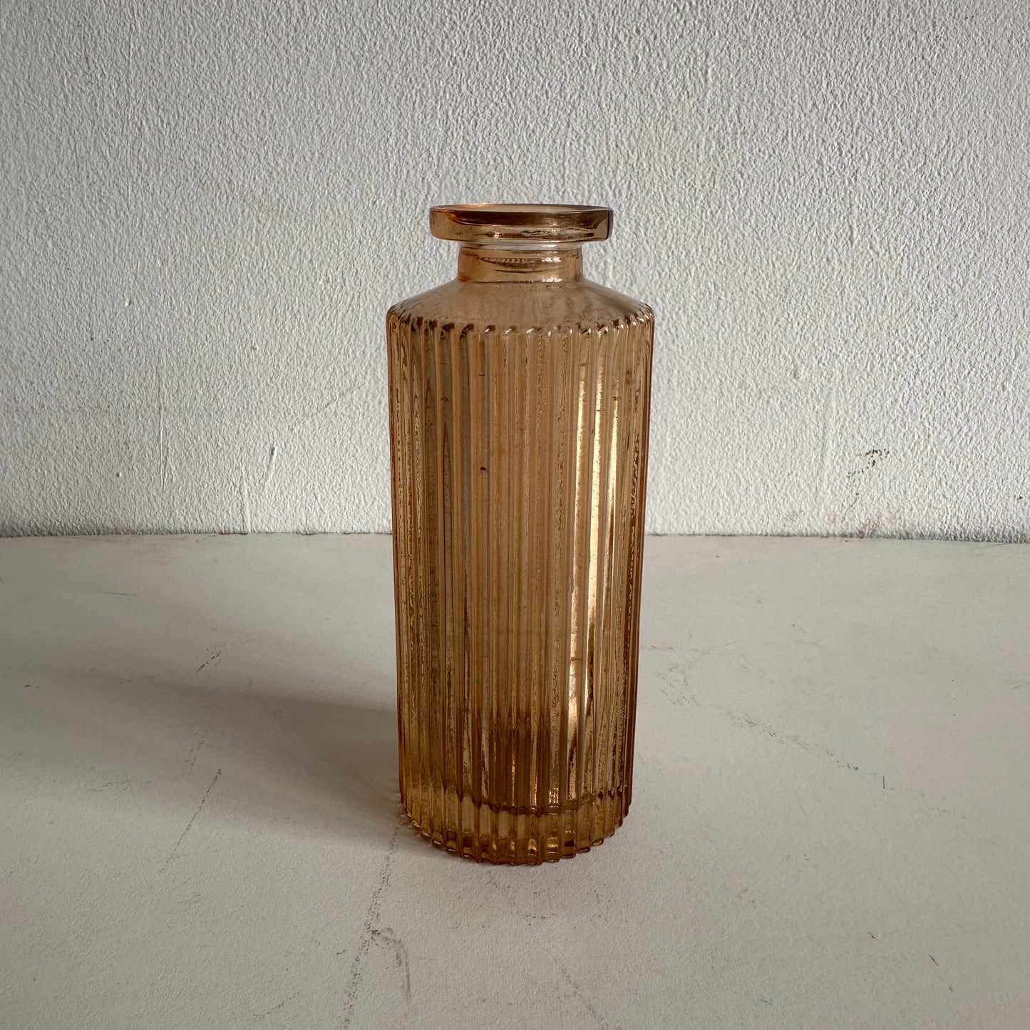 VS033 CATHER FLUTED ROSE GLASS VASE
