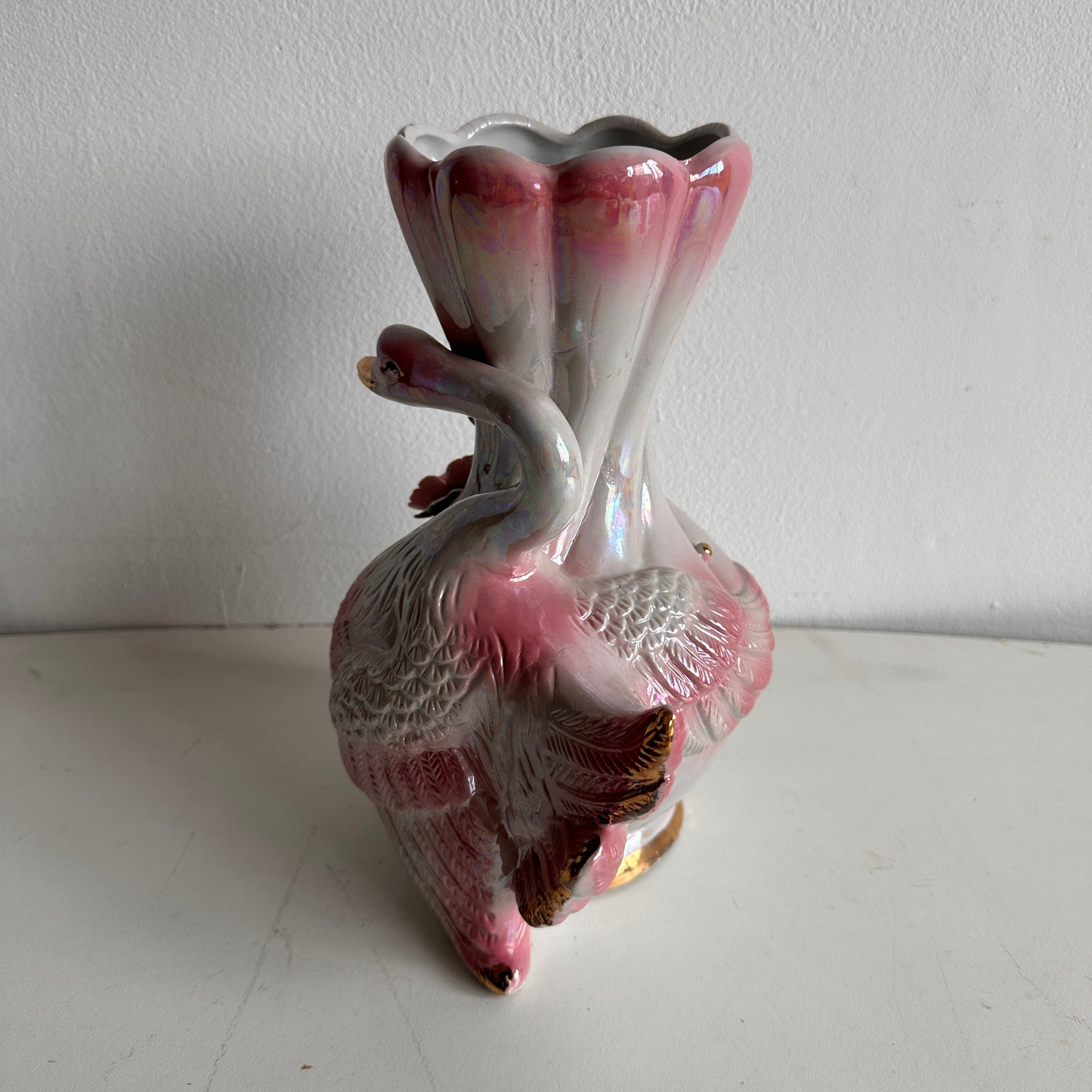 VS037 GOLDEN GOOSE VASE
