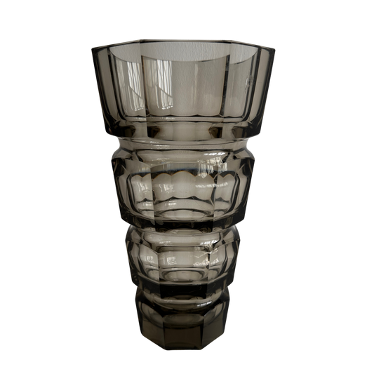 VS038 SMOKED BRUTALIST VASE