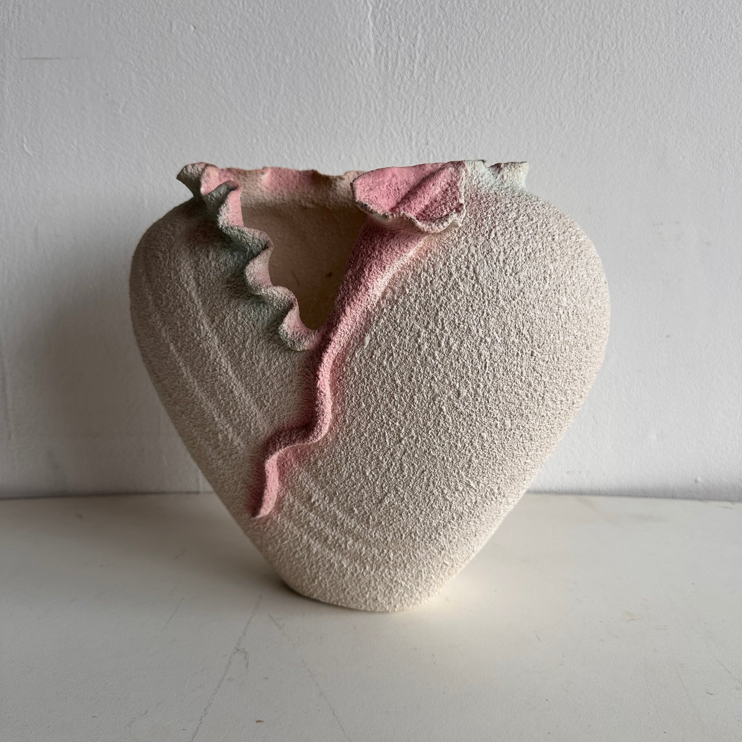 VS040 GEORGIA STUCCO VASE