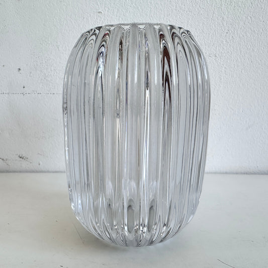 VS065 CLEAR GLASS FLUTED VASE
