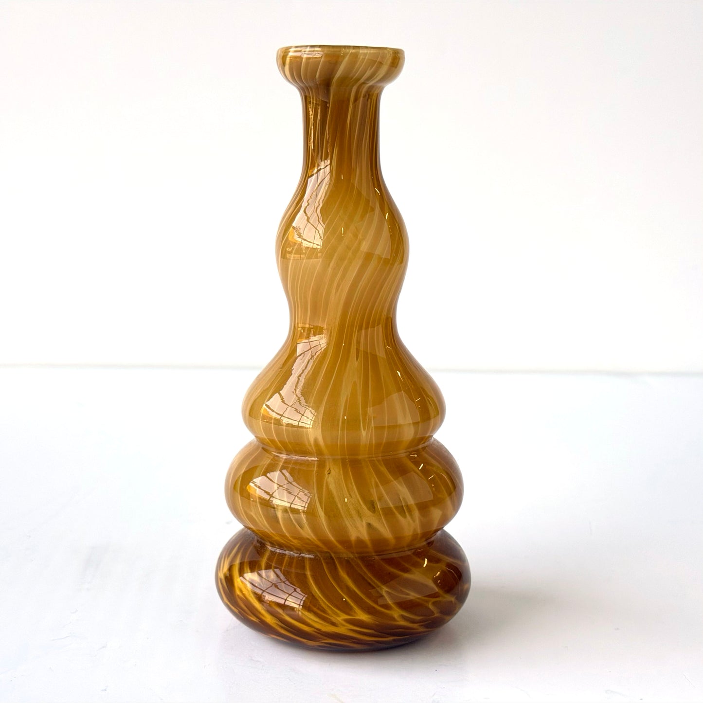 VS068 AMBER YELLOW SWIRL GLASS VASE
