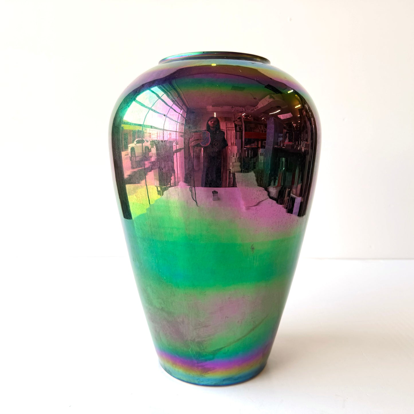 VS075 OIL SLICK IRIDESCENT VASE