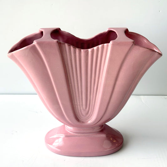 VS076 ART DECO CERAMIC PINK FAN VASE