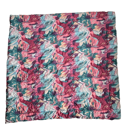BG004 90'S FLORAL QUEEN COMFORTER