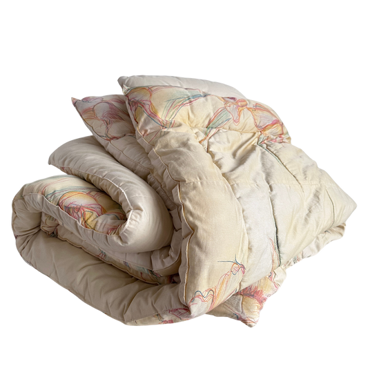 BG001 IRIS GLADIOLUS VINTAGE QUILTED COMFORTER WITH PILLOW CASES
