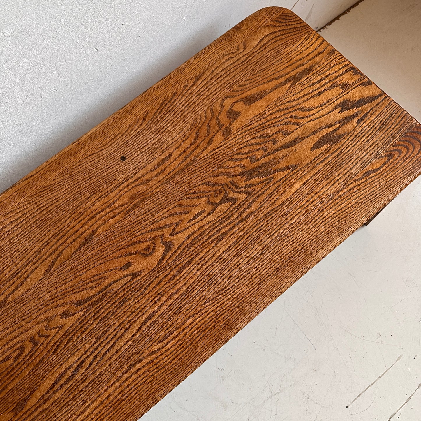 TB007 CLASSIC RUTHMORT WOOD COFFEE TABLE