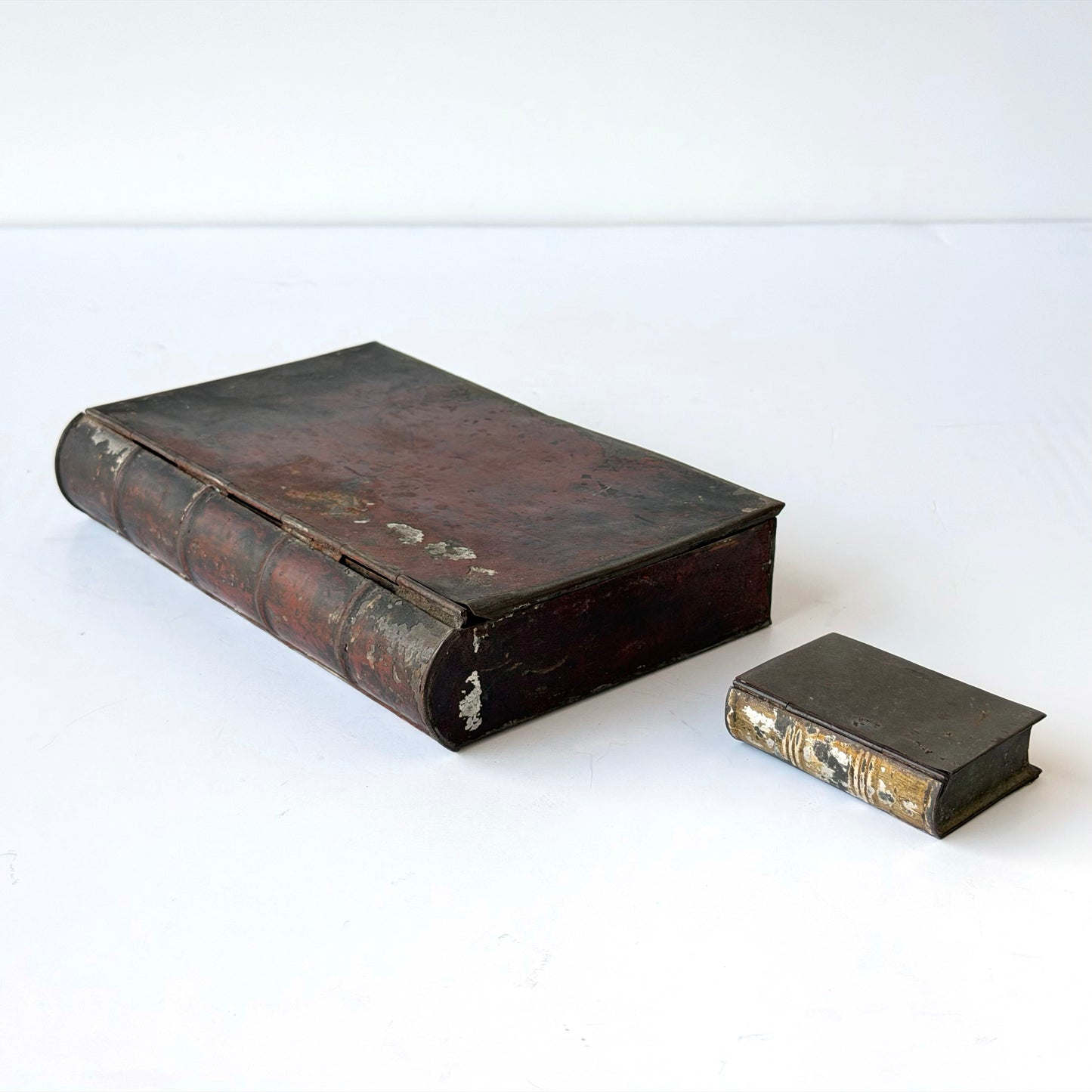OB125 SET OF ANTIQUE PAINTED TIN BOOK BOXES