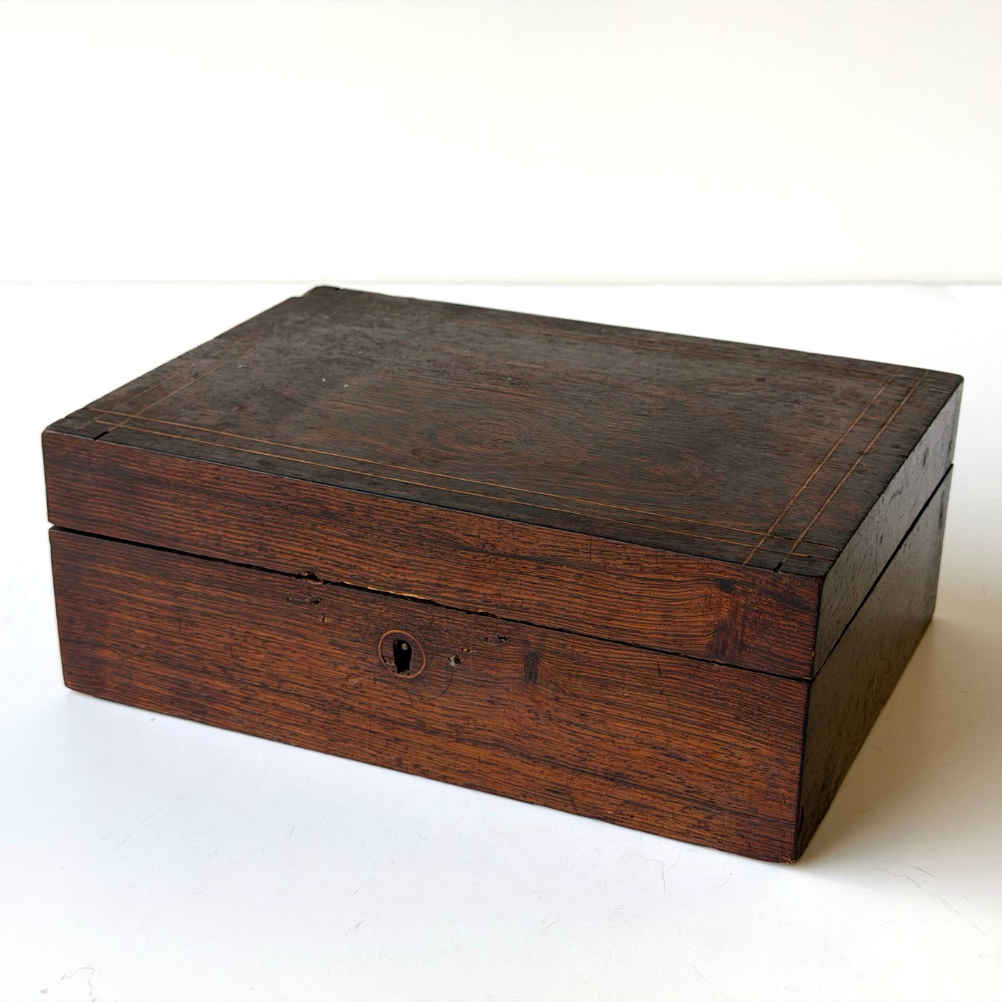 OB126 ANTIQUE WOODEN DESK TOP BOX