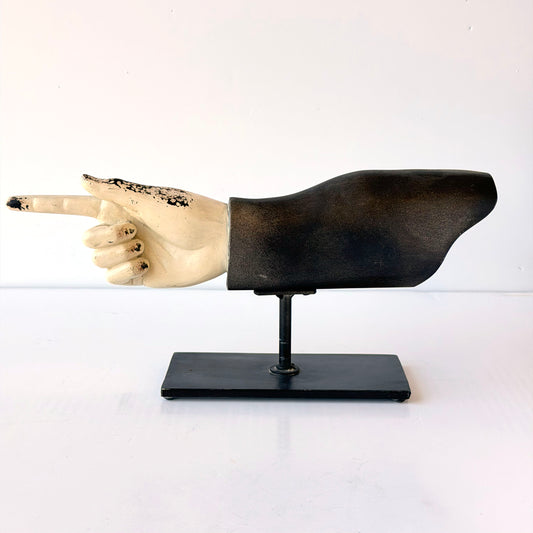 OB131 DISTRESSED POINTING HAND ON STAND