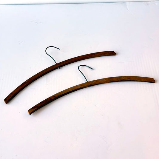 OB136 PAIR OF ANTIQUE WOOD CLOTHES HANGERS